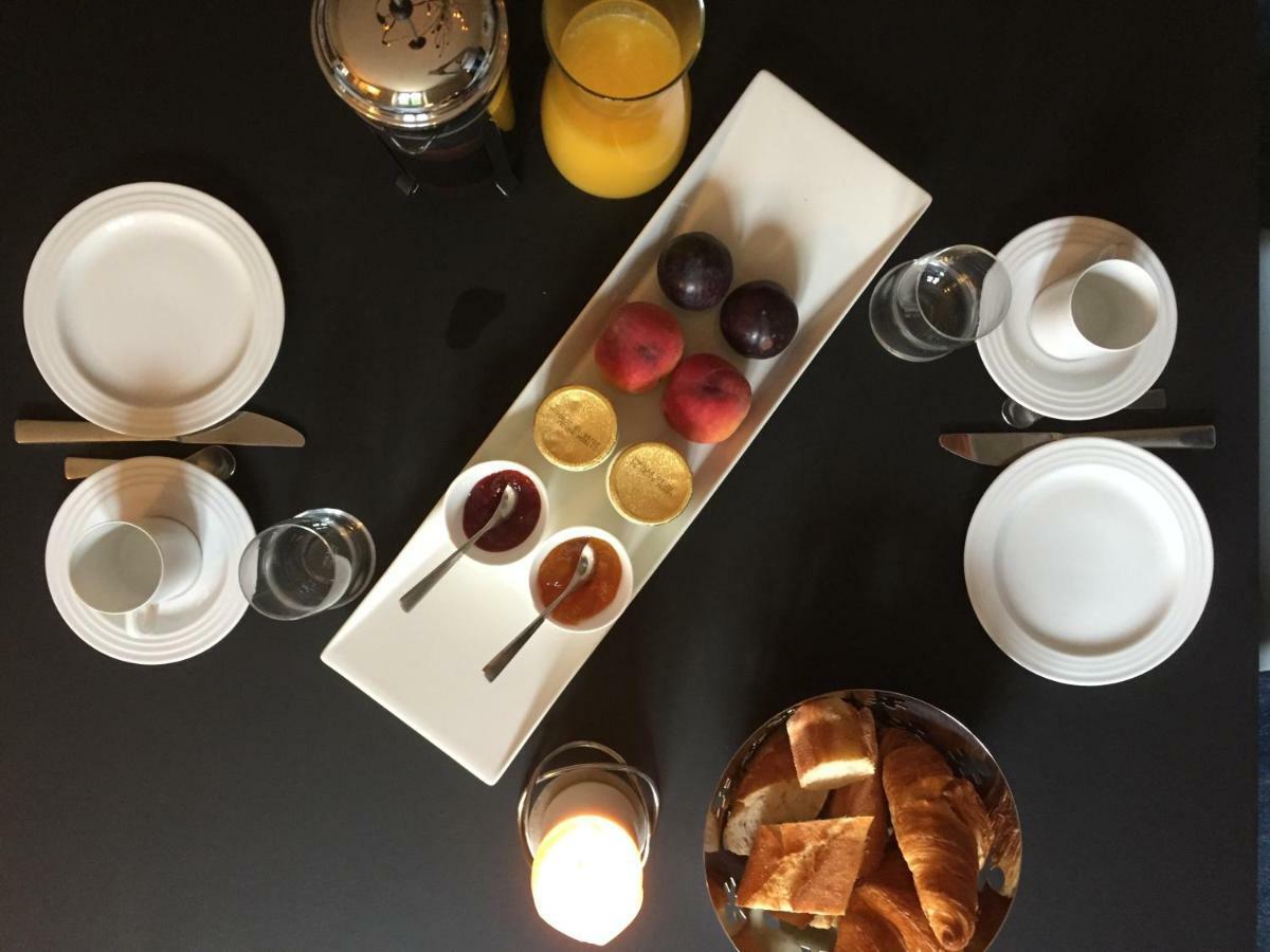 Bed and Breakfast Chez Henri Belvès-de-Castillon Zewnętrze zdjęcie